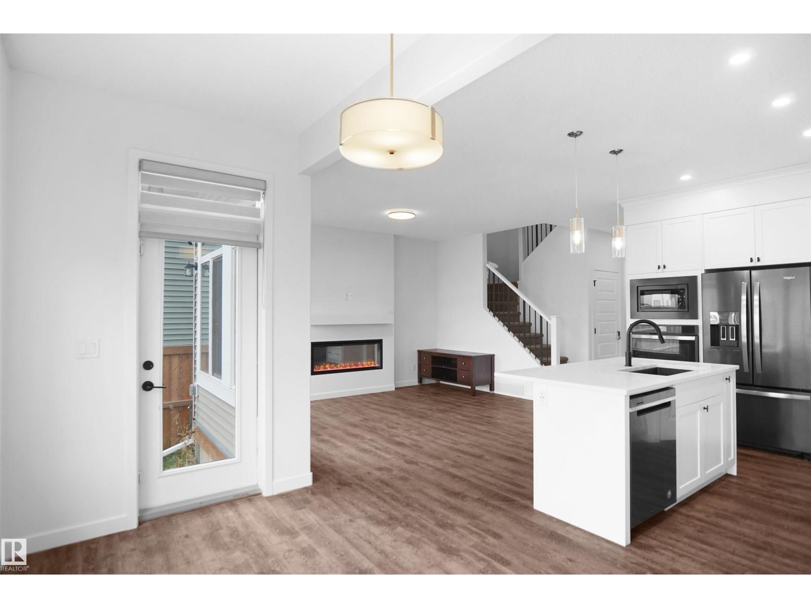 17203 64 Nw, Edmonton, Alberta  T5Y 3T6 - Photo 23 - E4463593