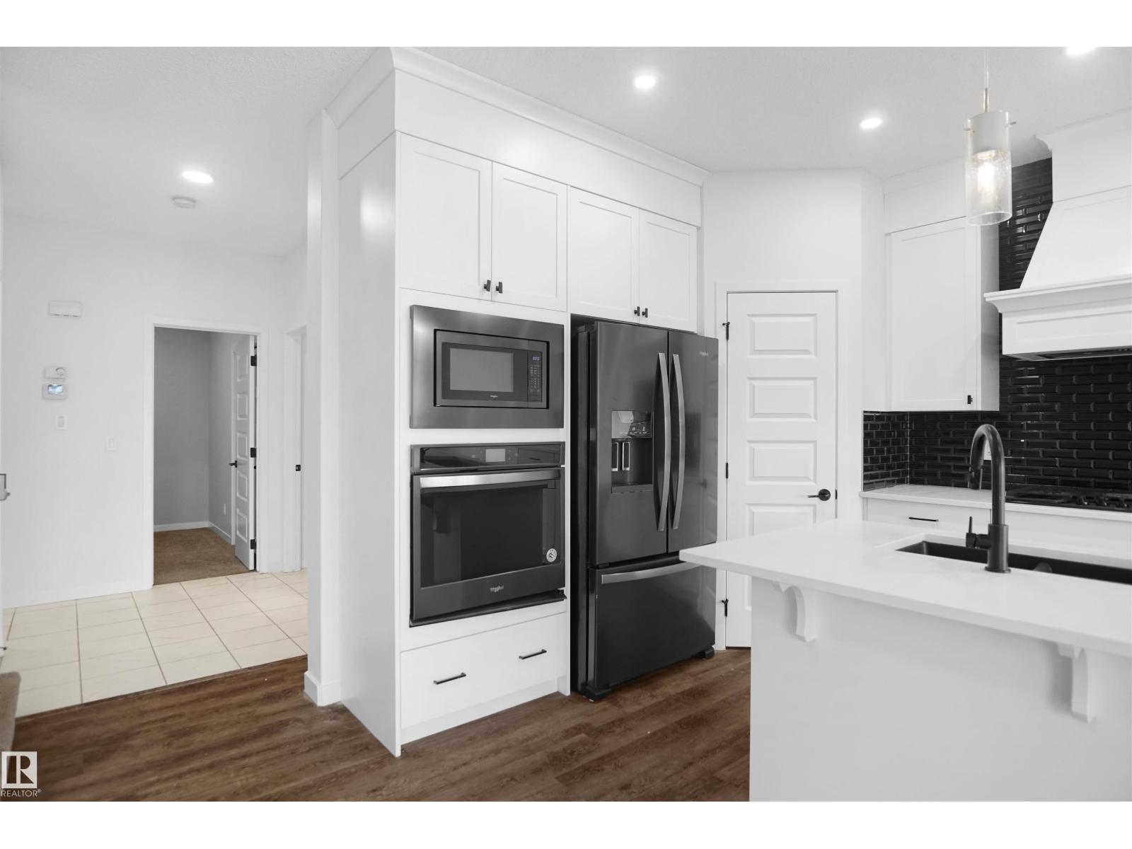 17203 64 Nw, Edmonton, Alberta  T5Y 3T6 - Photo 25 - E4463593