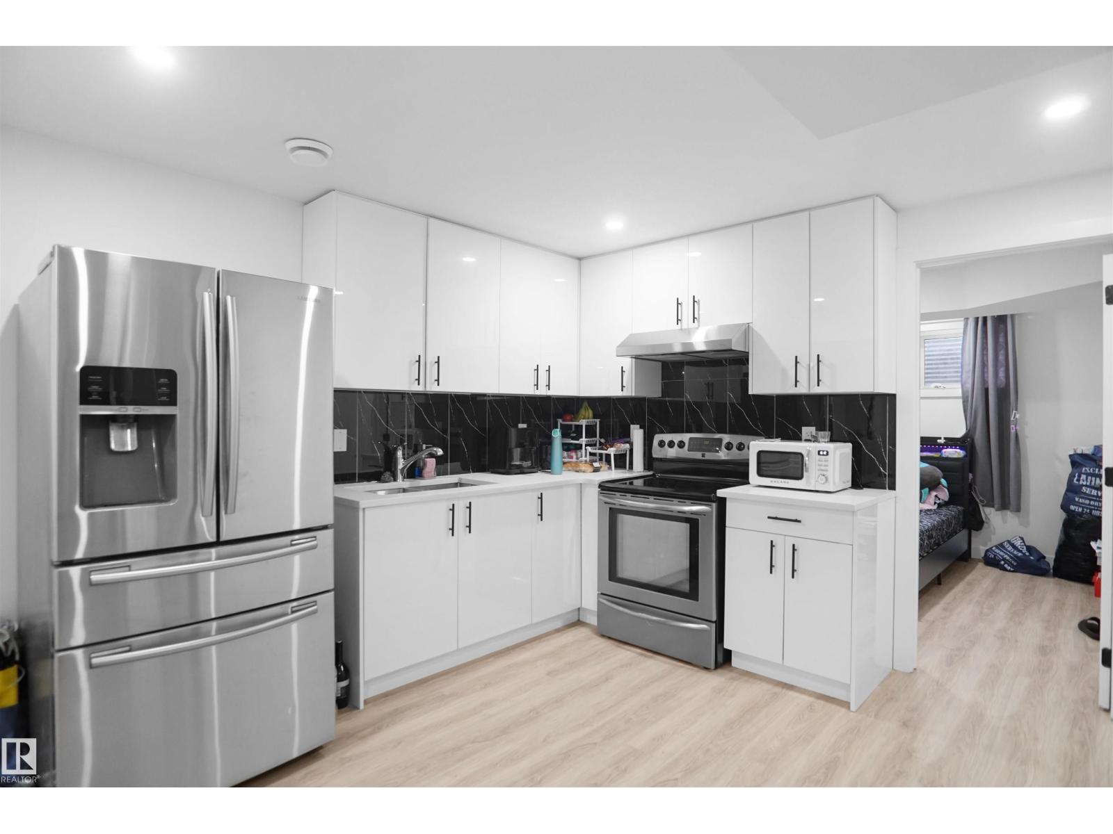 17203 64 Nw, Edmonton, Alberta  T5Y 3T6 - Photo 48 - E4463593