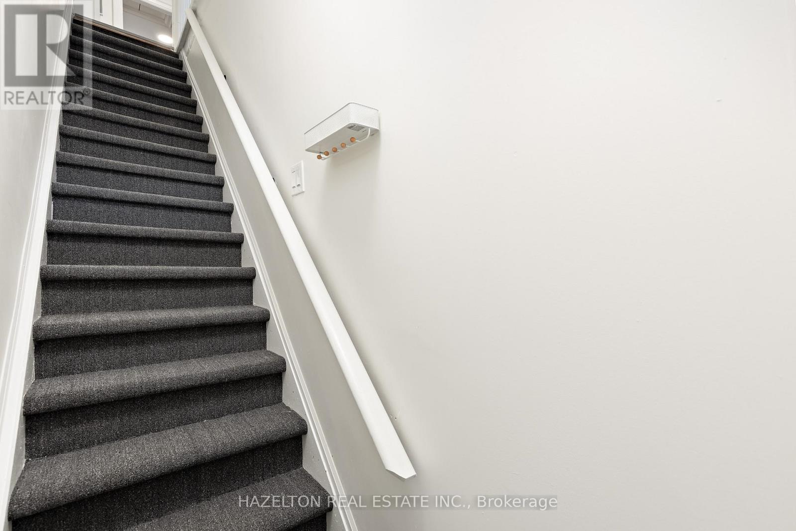 1629 Bayview Avenue, Toronto, Ontario  M4G 3B5 - Photo 17 - C12482913