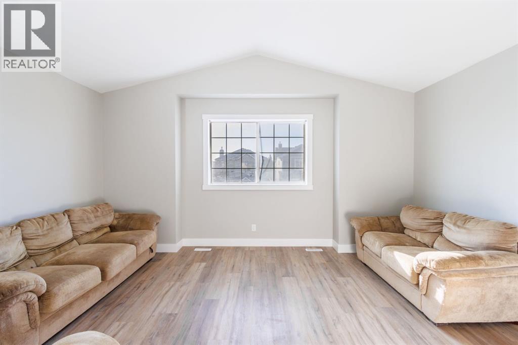 40 Chapalina Crescent Se, Calgary, Alberta  T2X 3R8 - Photo 19 - A2266225