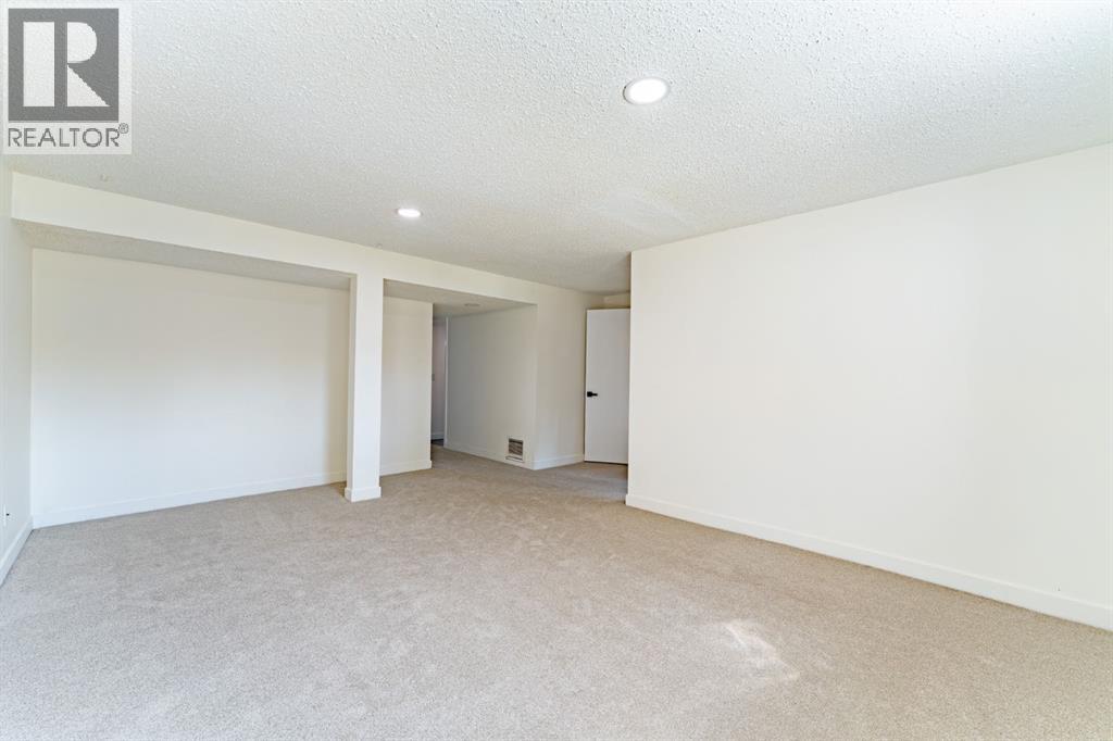 344 Templeview Drive Ne, Calgary, Alberta  T1Y 3W4 - Photo 21 - A2267060
