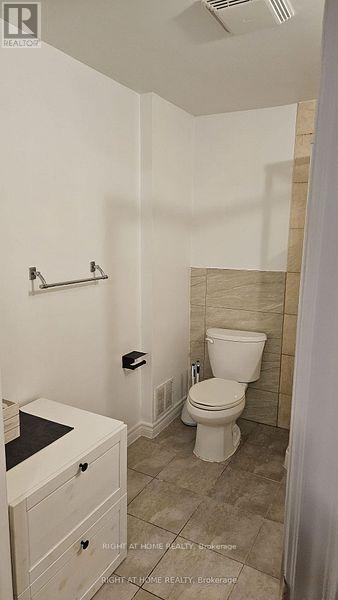10 Fisico Court, Markham, Ontario  L4B 3Z2 - Photo 9 - N12482916