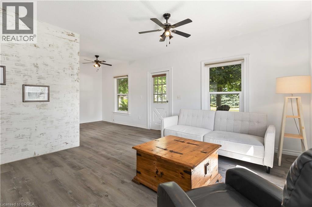 Photo 15 of 50 for 162 Adelaide Street