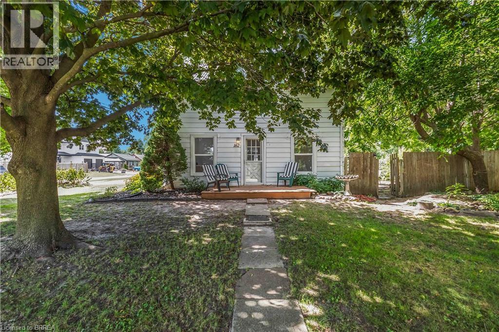 Photo 2 of 50 for 162 Adelaide Street