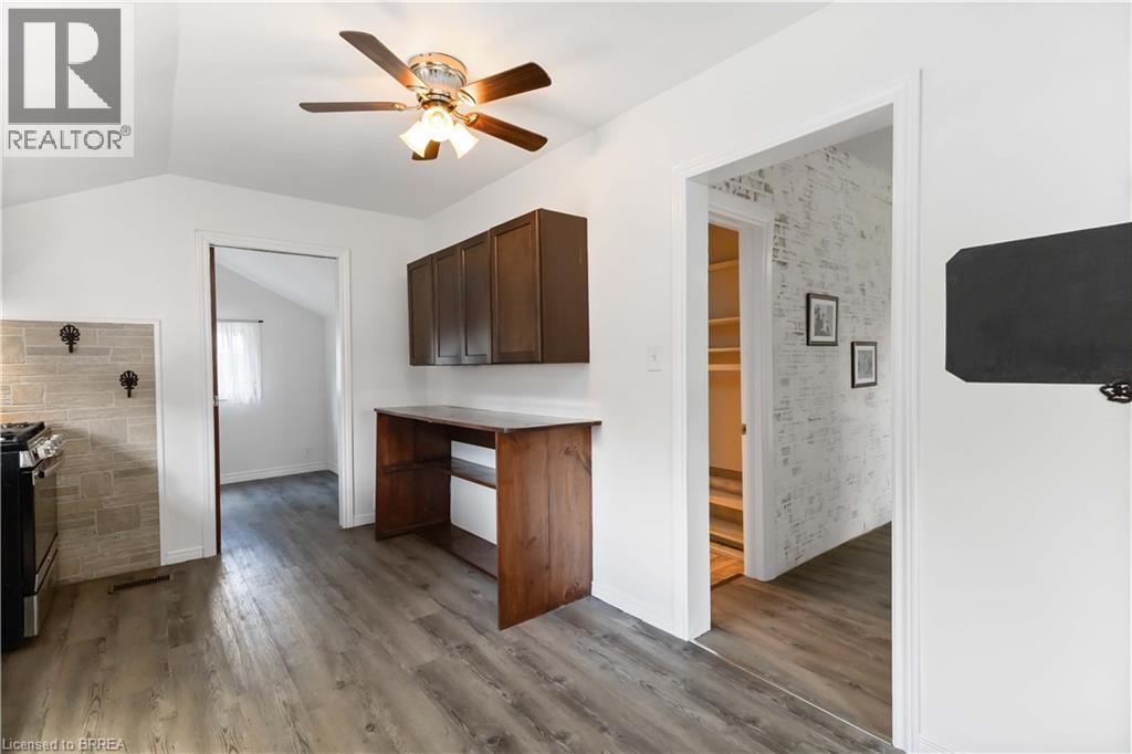 Photo 22 of 50 for 162 Adelaide Street