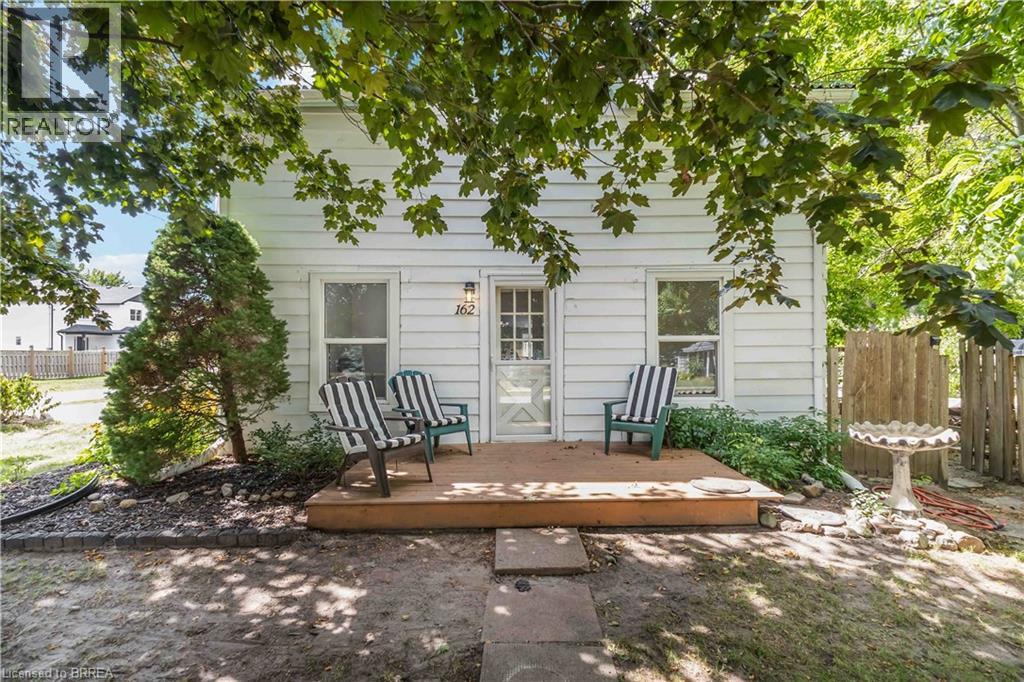 Photo 3 of 50 for 162 Adelaide Street