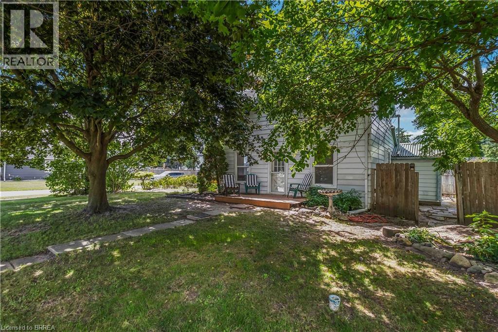 Photo 4 of 50 for 162 Adelaide Street