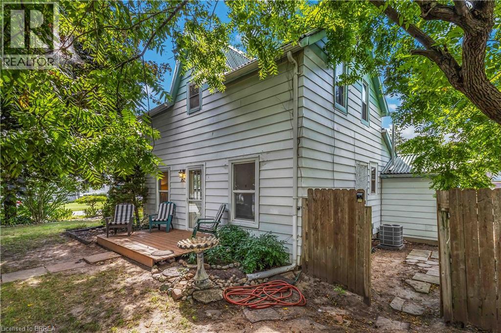 Photo 5 of 50 for 162 Adelaide Street