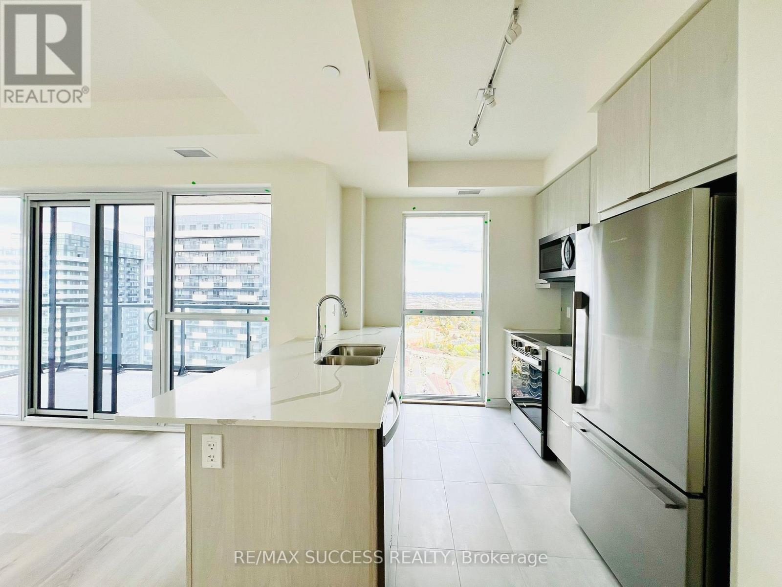 2909 - 15 Watergarden Drive, Mississauga, Ontario  L5R 0H4 - Photo 11 - W12482925