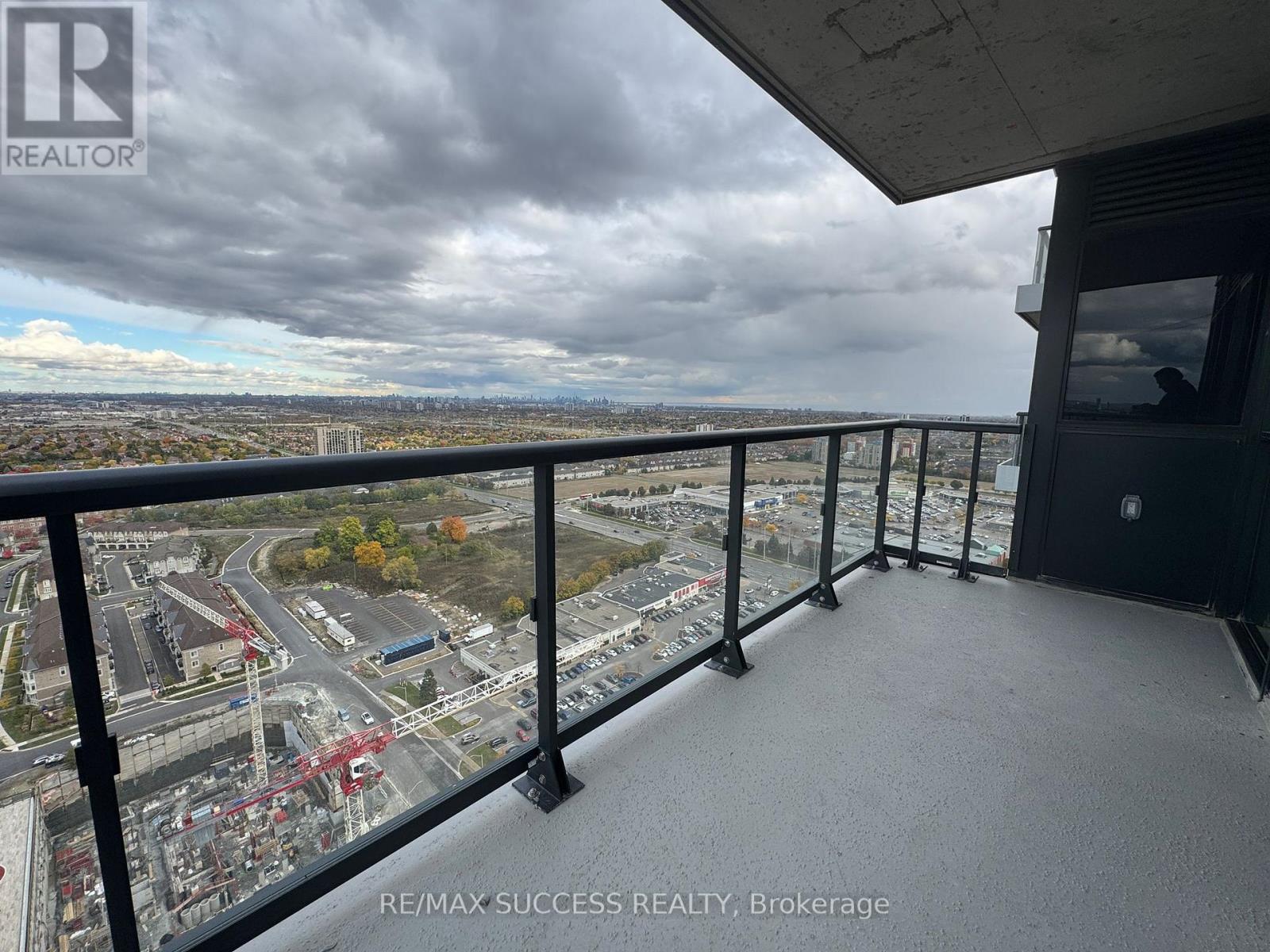 2909 - 15 Watergarden Drive, Mississauga, Ontario  L5R 0H4 - Photo 33 - W12482925