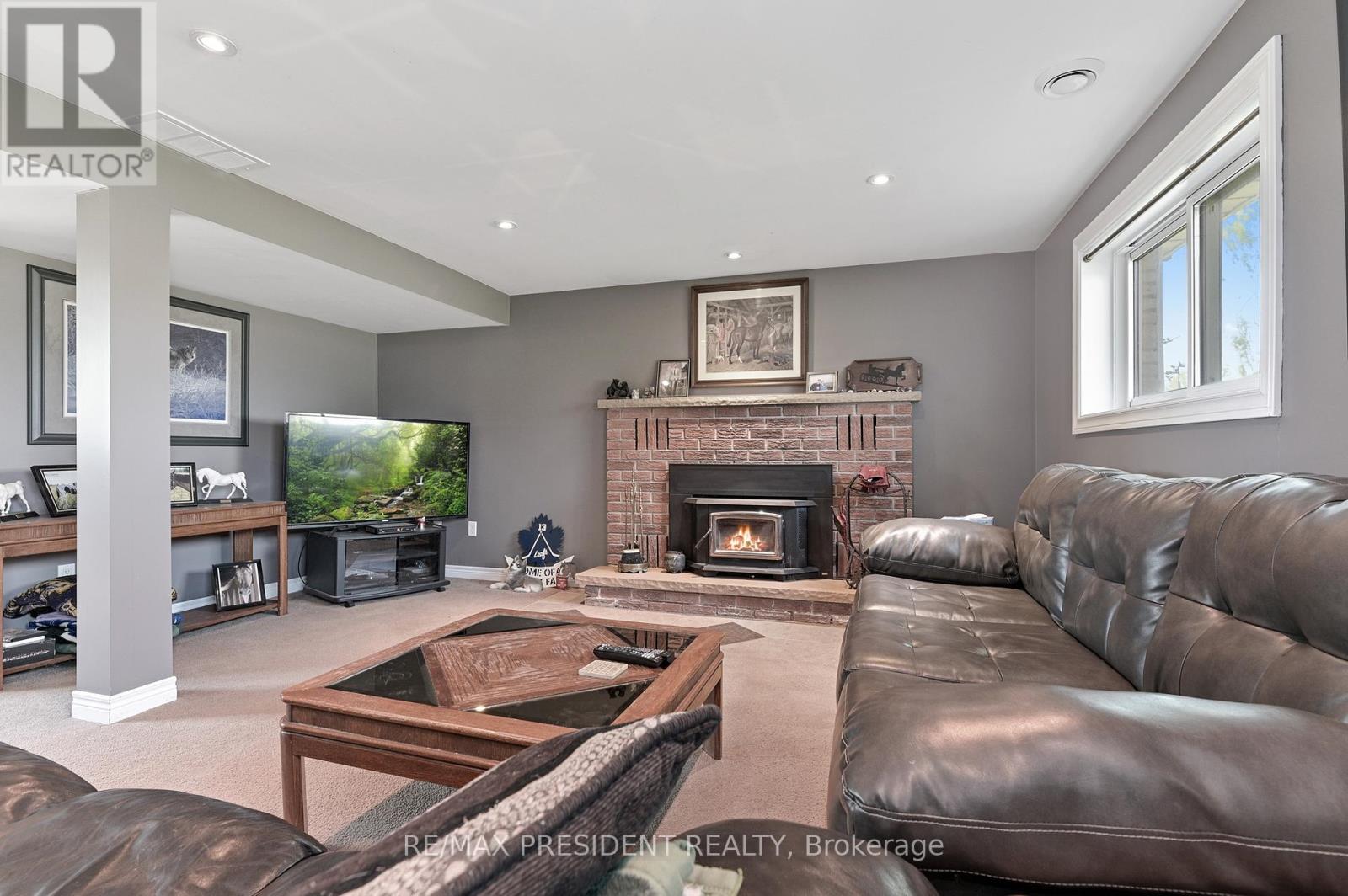 40233 Forks Road S, Wainfleet, Ontario  L0S 1V0 - Photo 5 - X12482726