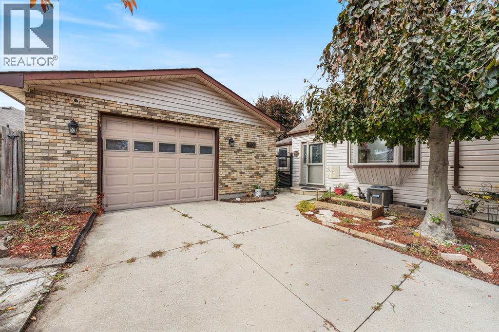 110 St Clair Street, Point Edward, Ontario  N7V 1N7 - Photo 33 - 25027168