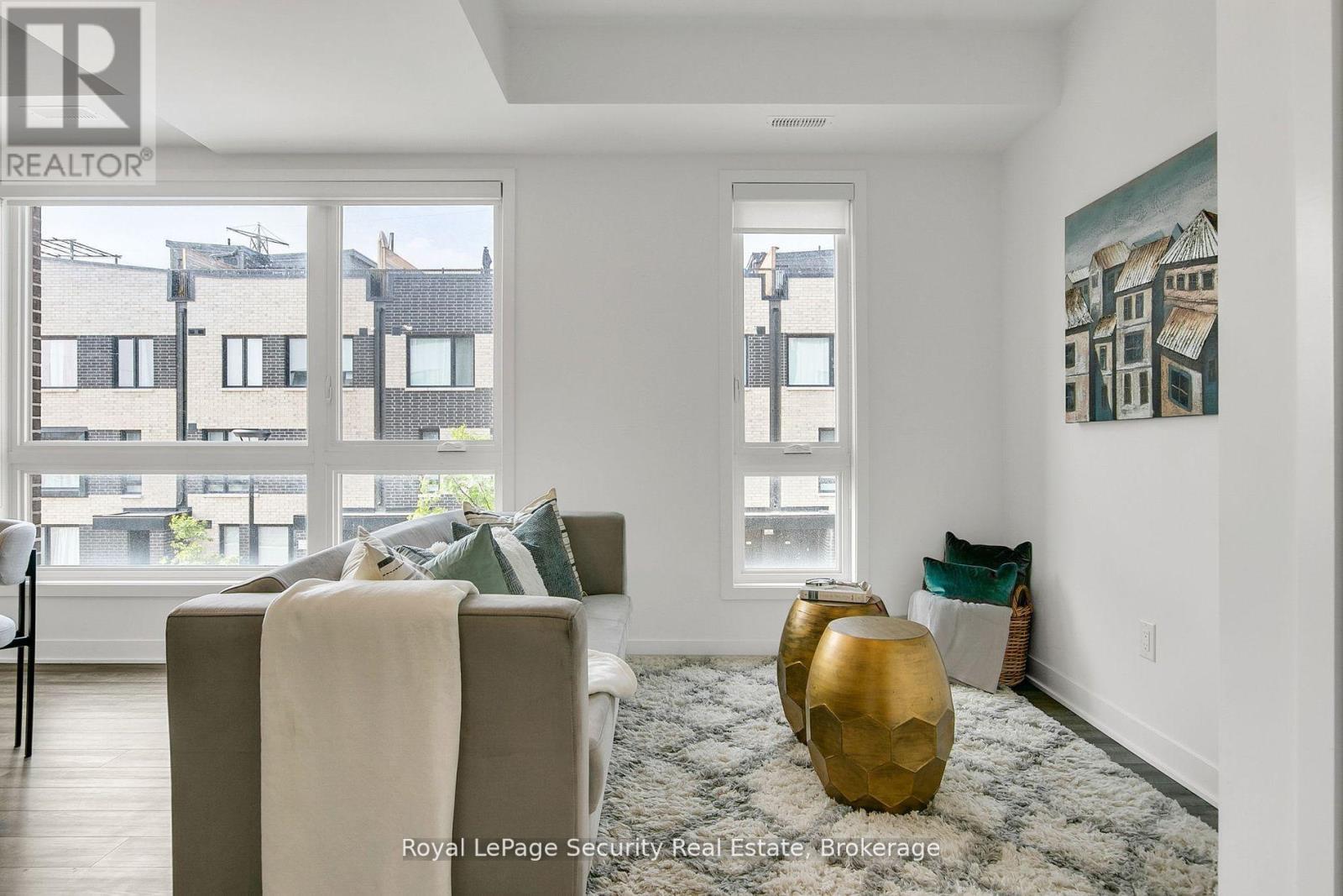 Th 22 - 40 Ed Clark Gardens, Toronto, Ontario  M6N 0B5 - Photo 10 - W12482932