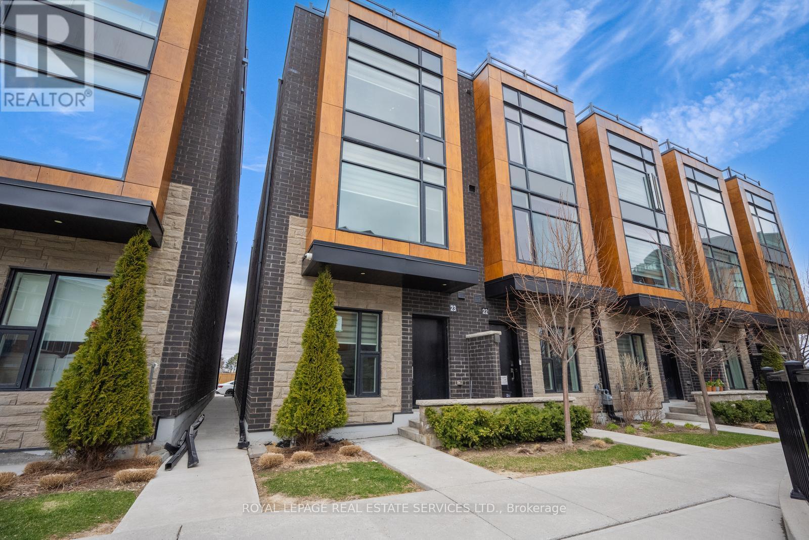 23 - 200 Malta Avenue, Brampton, Ontario  L6Y 6H8 - Photo 3 - W12482935