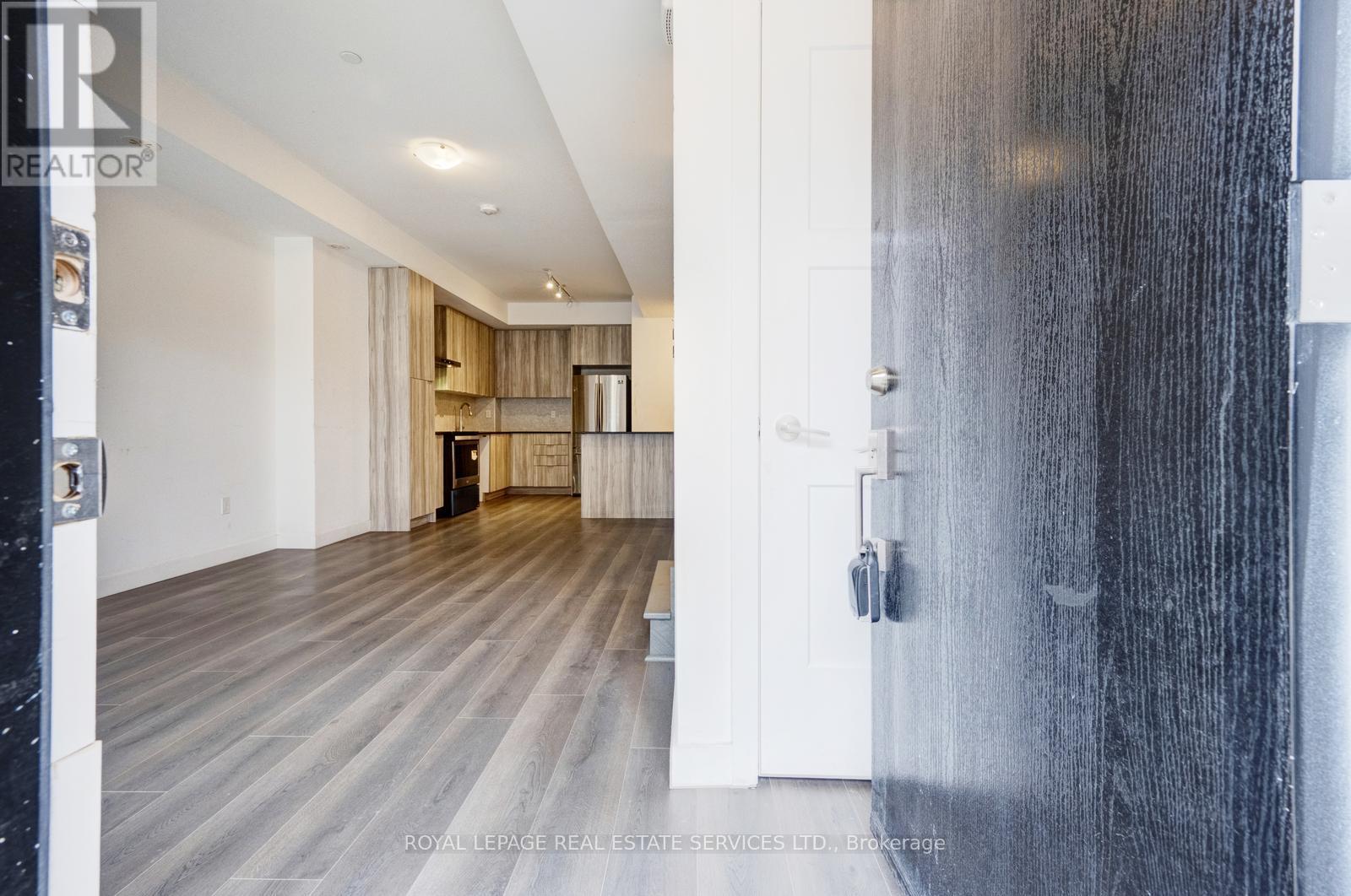 23 - 200 Malta Avenue, Brampton, Ontario  L6Y 6H8 - Photo 5 - W12482935
