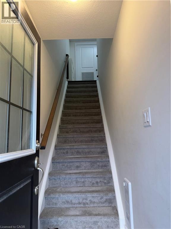 148 Rochefort Street Street Unit# E, Kitchener, Ontario  N2R 0P5 - Photo 3 - 40782036