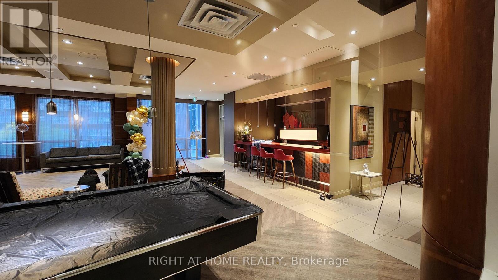1508 - 761 Bay Street, Toronto, Ontario  M5G 2R3 - Photo 15 - C12482937