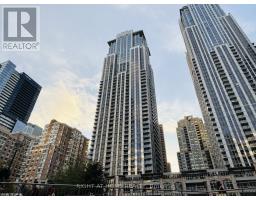 1508 - 761 BAY STREET