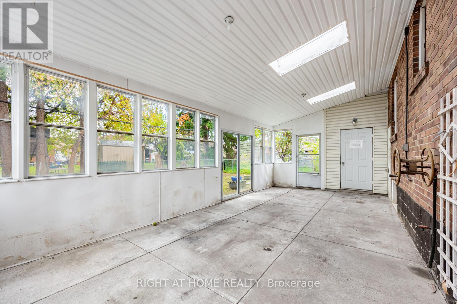 5 Mcgregor Road, Toronto, Ontario  M1P 1C5 - Photo 32 - E12482946