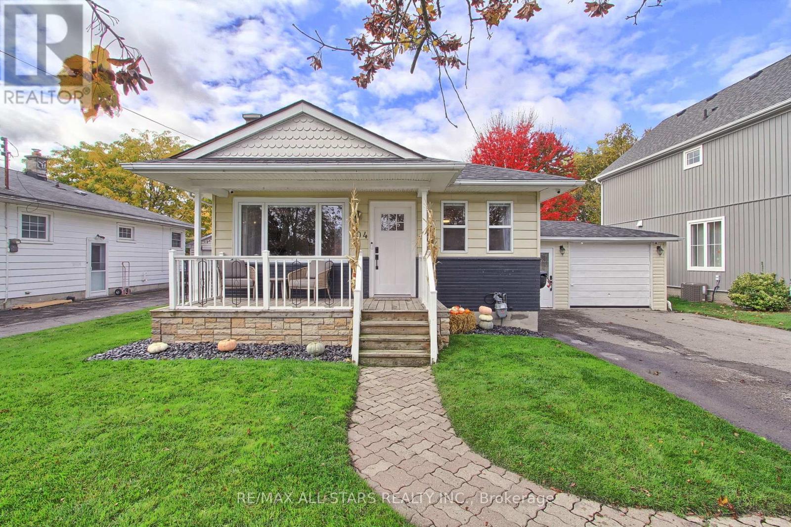 104 MARIETTA STREET, Uxbridge, Ontario