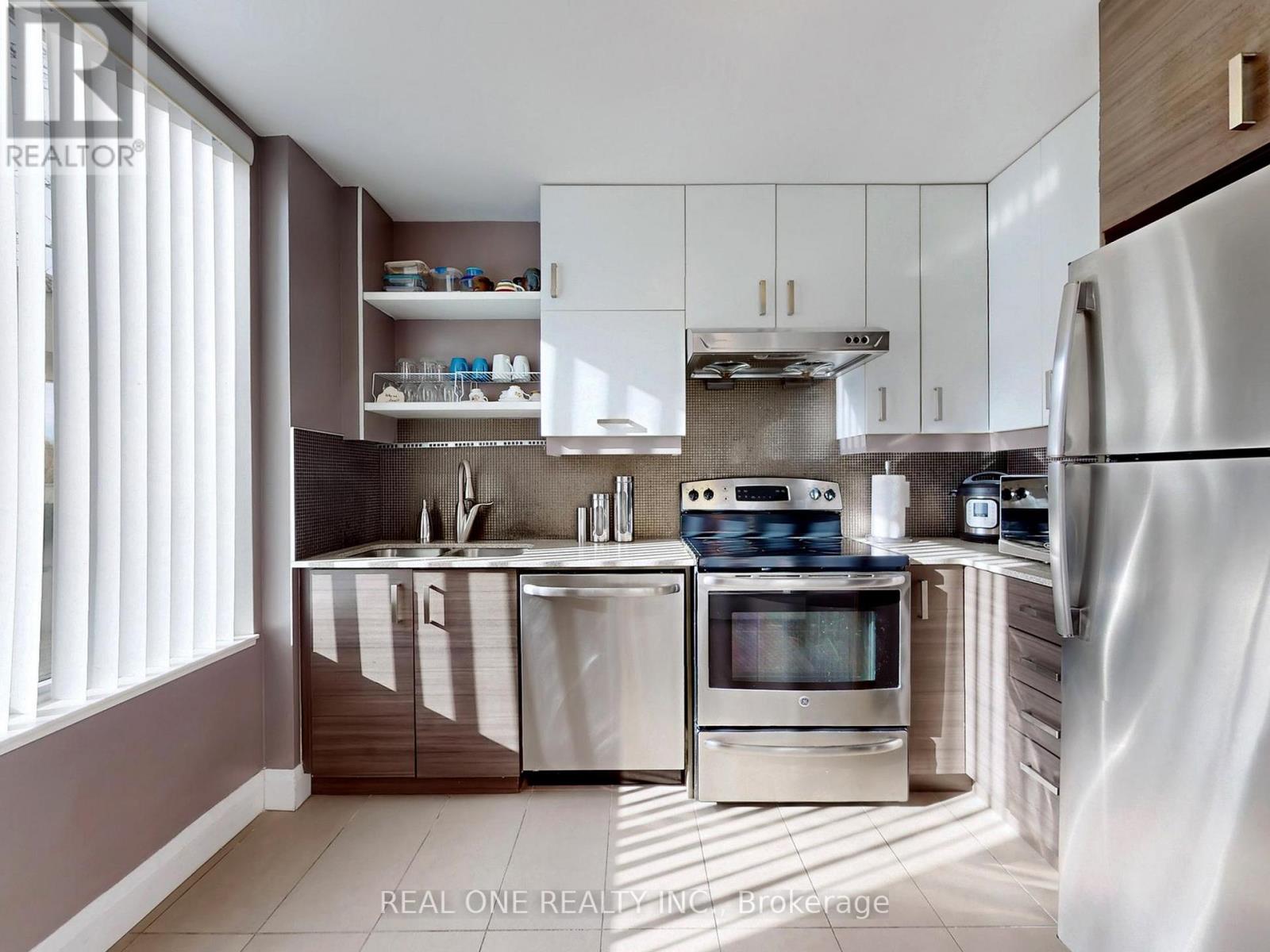 #306 - 1 Uptown Drive, Markham, Ontario  L3R 5C1 - Photo 12 - N12482945