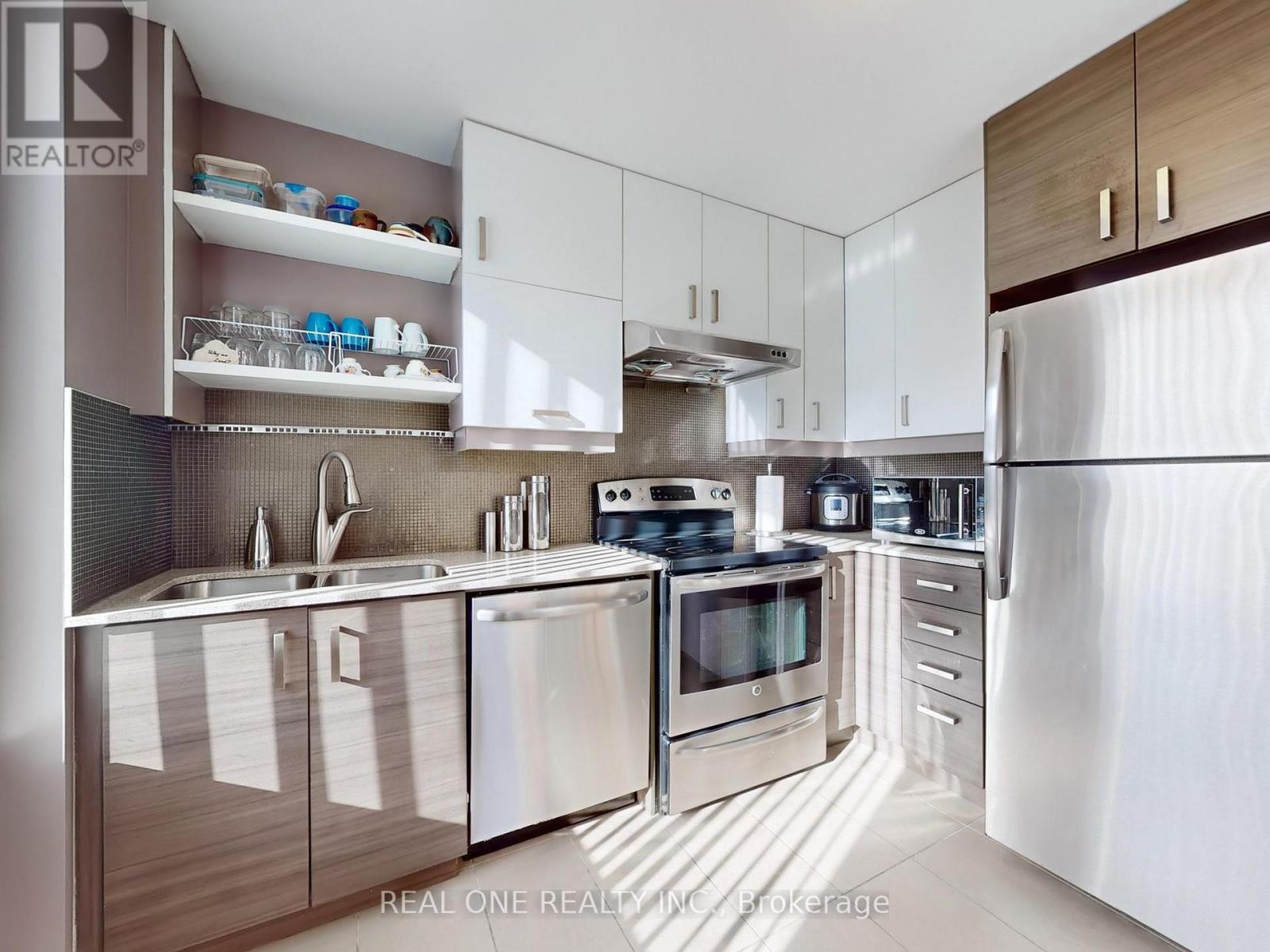 #306 - 1 Uptown Drive, Markham, Ontario  L3R 5C1 - Photo 13 - N12482945