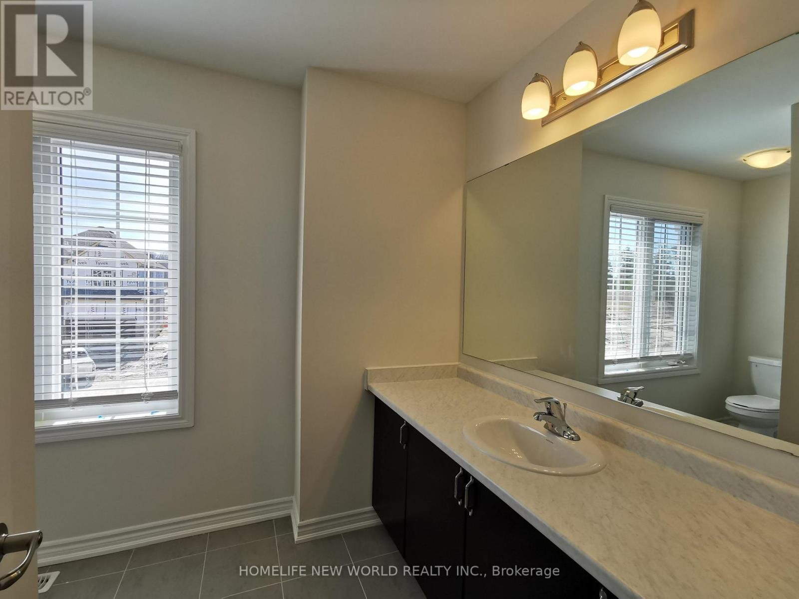 425 Beechwood Forest Lane, Gravenhurst, Ontario  P1P 0H8 - Photo 16 - X12482938
