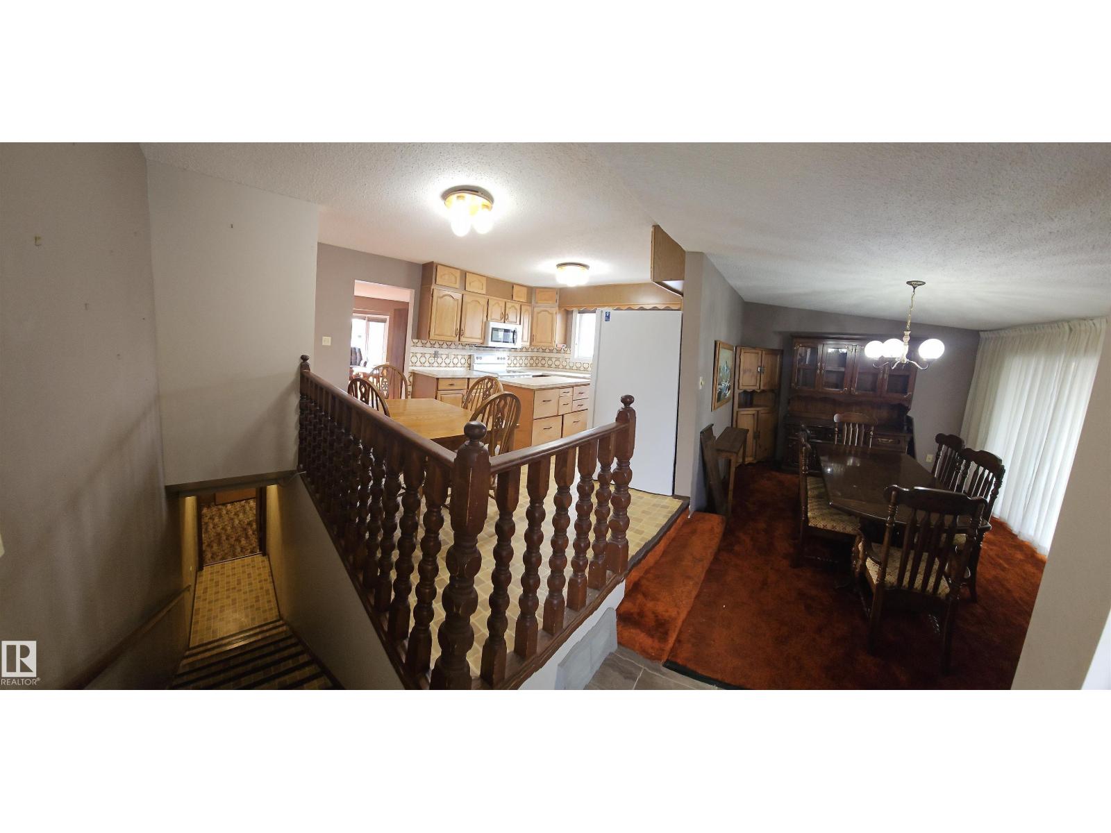 1817 65 St Nw, Edmonton, Alberta  T6L 1N1 - Photo 11 - E4463594