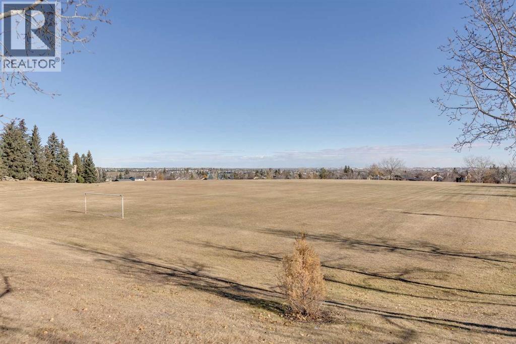 80 Beacham Rise Nw, Calgary, Alberta  T3K 1S2 - Photo 47 - A2266688
