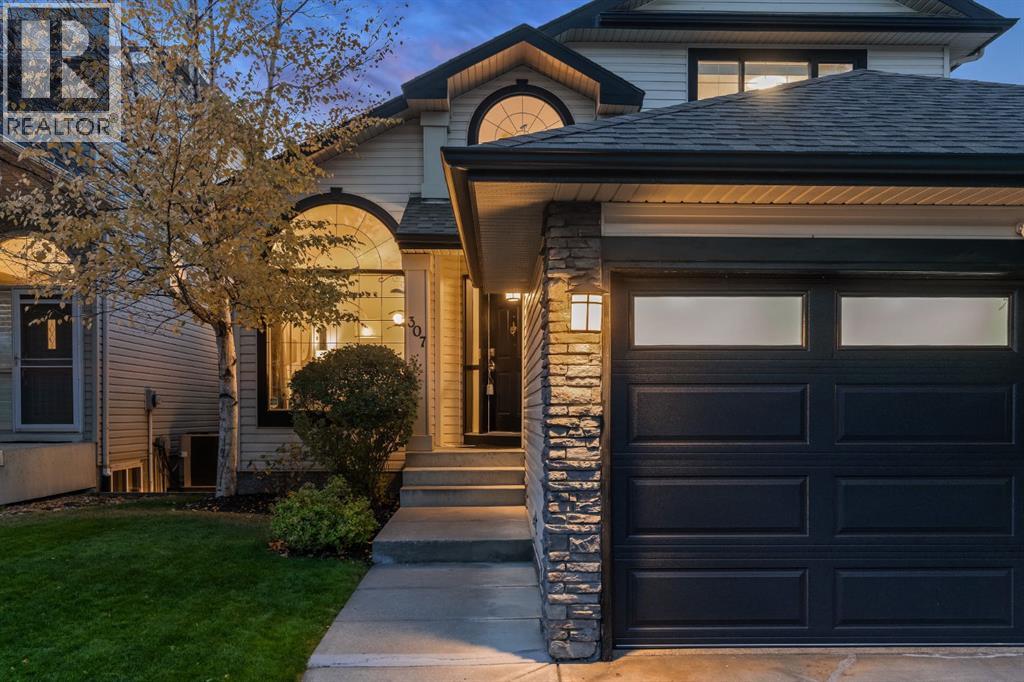 307 Sierra Nevada Place Sw, Calgary, Alberta  T3H 3M9 - Photo 2 - A2264503