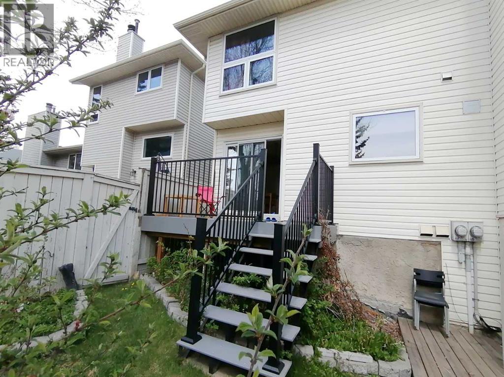 33 Millrise Lane Sw, Calgary, Alberta  T2Y 2C3 - Photo 20 - A2251709