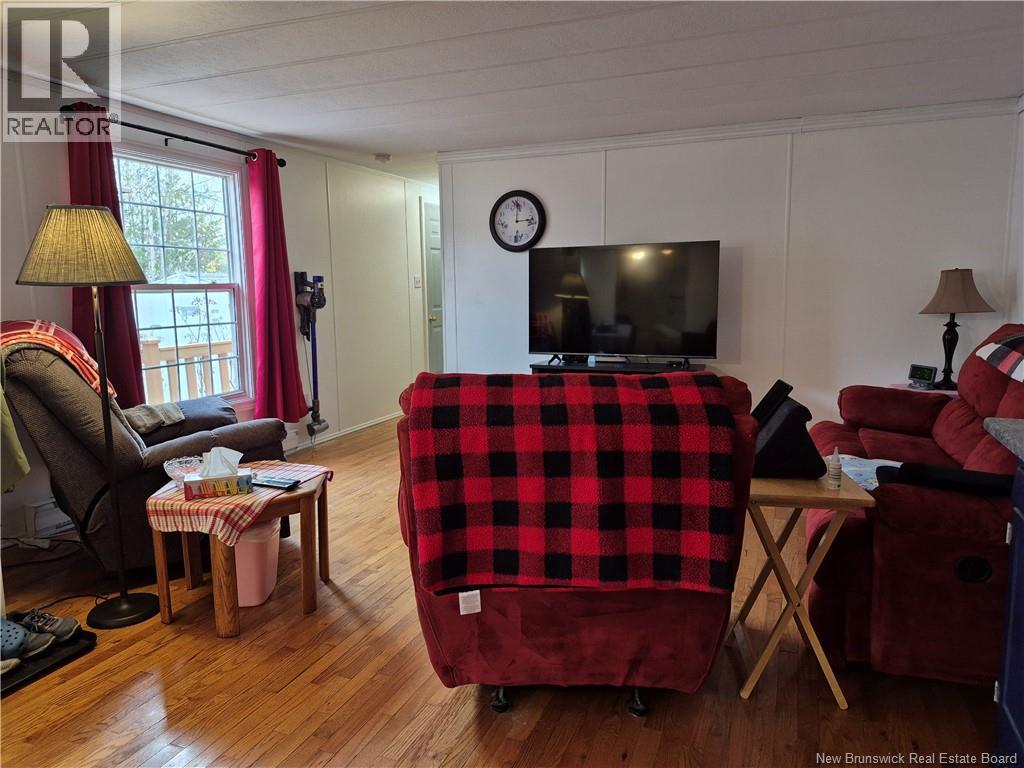 23 Tyler Street, Lincoln, New Brunswick  E3B 6X4 - Photo 6 - NB125114