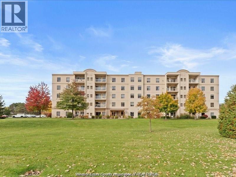 325 Village Grove Unit# 209, st. clair beach, Ontario
