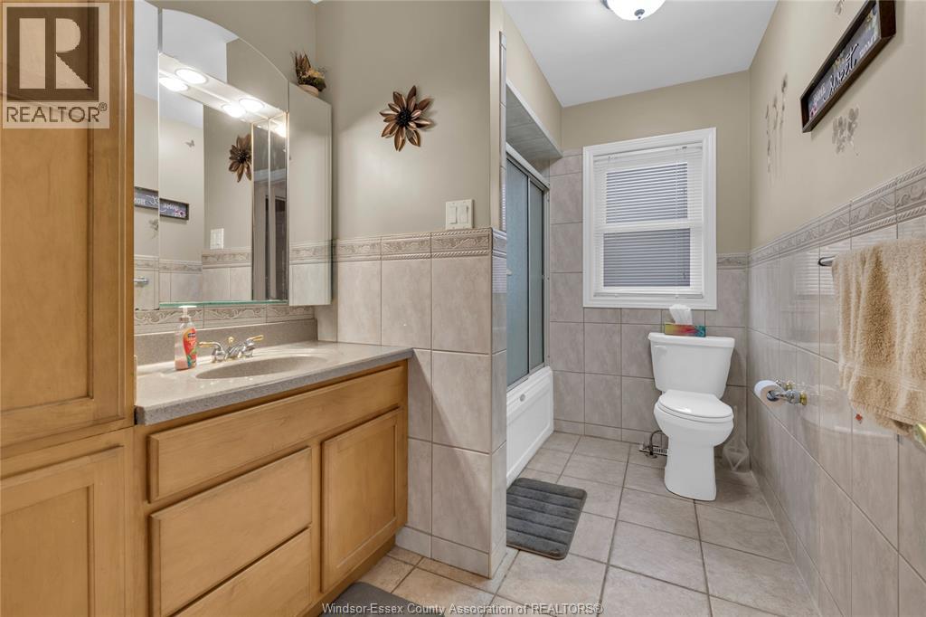 2539 Alexandra, Windsor, Ontario  N9E 2J4 - Photo 16 - 25024682