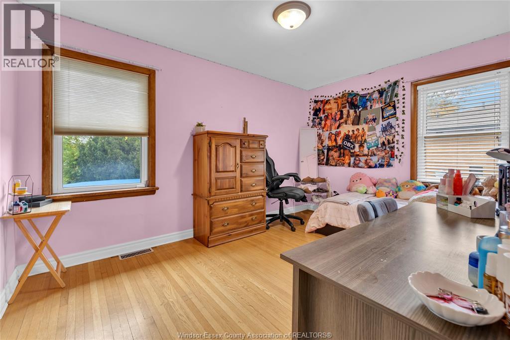 2539 Alexandra, Windsor, Ontario  N9E 2J4 - Photo 17 - 25024682