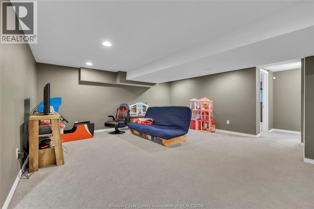 2539 Alexandra, Windsor, Ontario  N9E 2J4 - Photo 26 - 25024682
