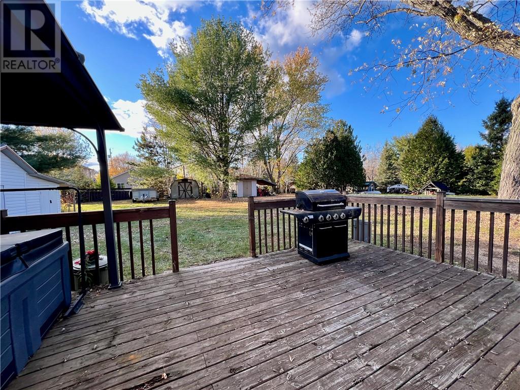 22 Kathleen Street, Naughton, Ontario  P0M 2M0 - Photo 15 - 2125355