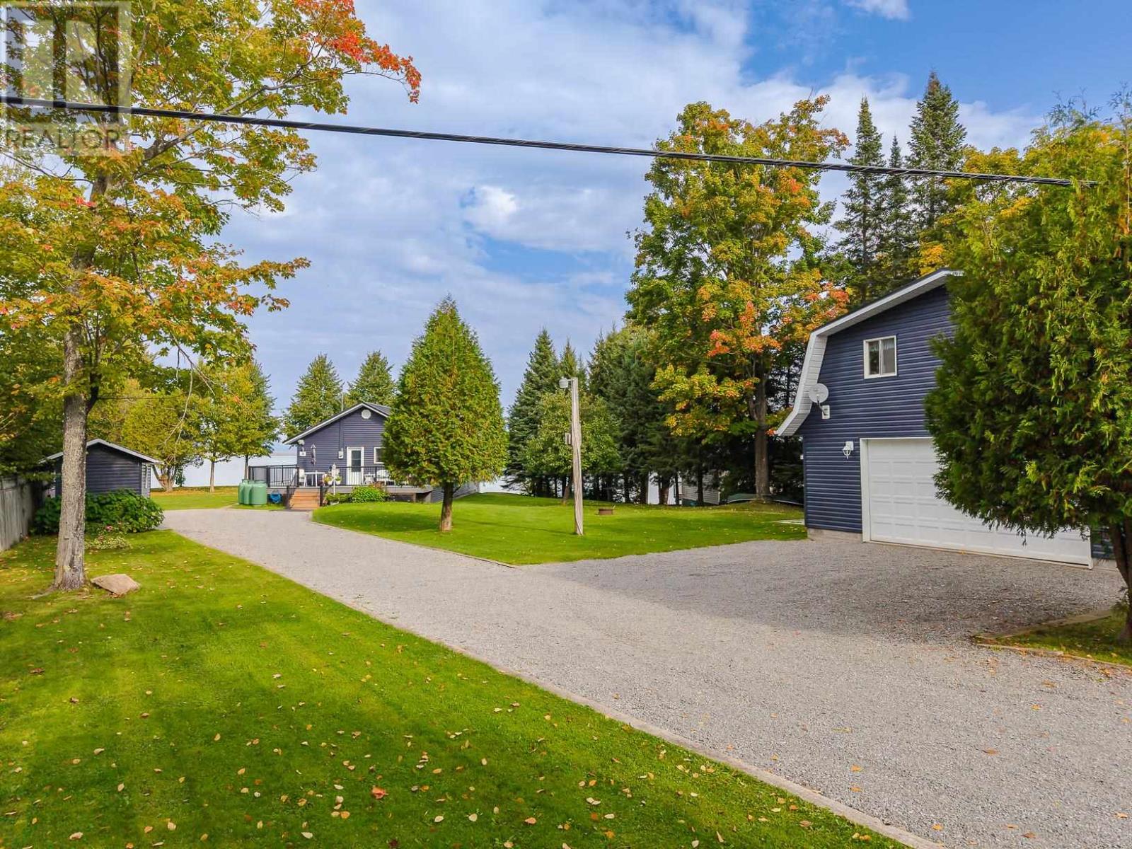 1320 Havilland Shores Dr, Goulais, Ontario  P0S 1E0 - Photo 7 - SM252873