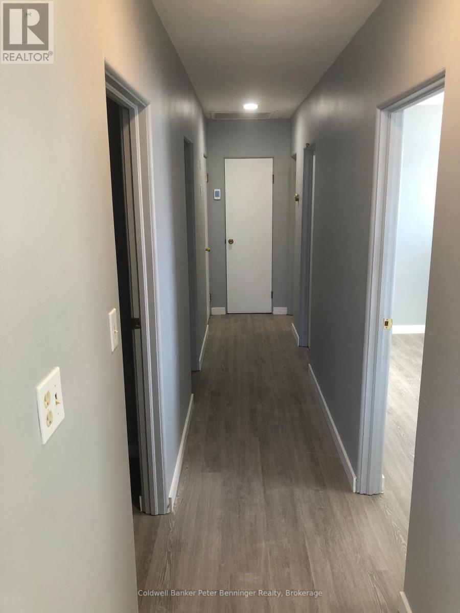 200 Muskoka Road N, Gravenhurst, Ontario  P1P 1X2 - Photo 11 - X12482974