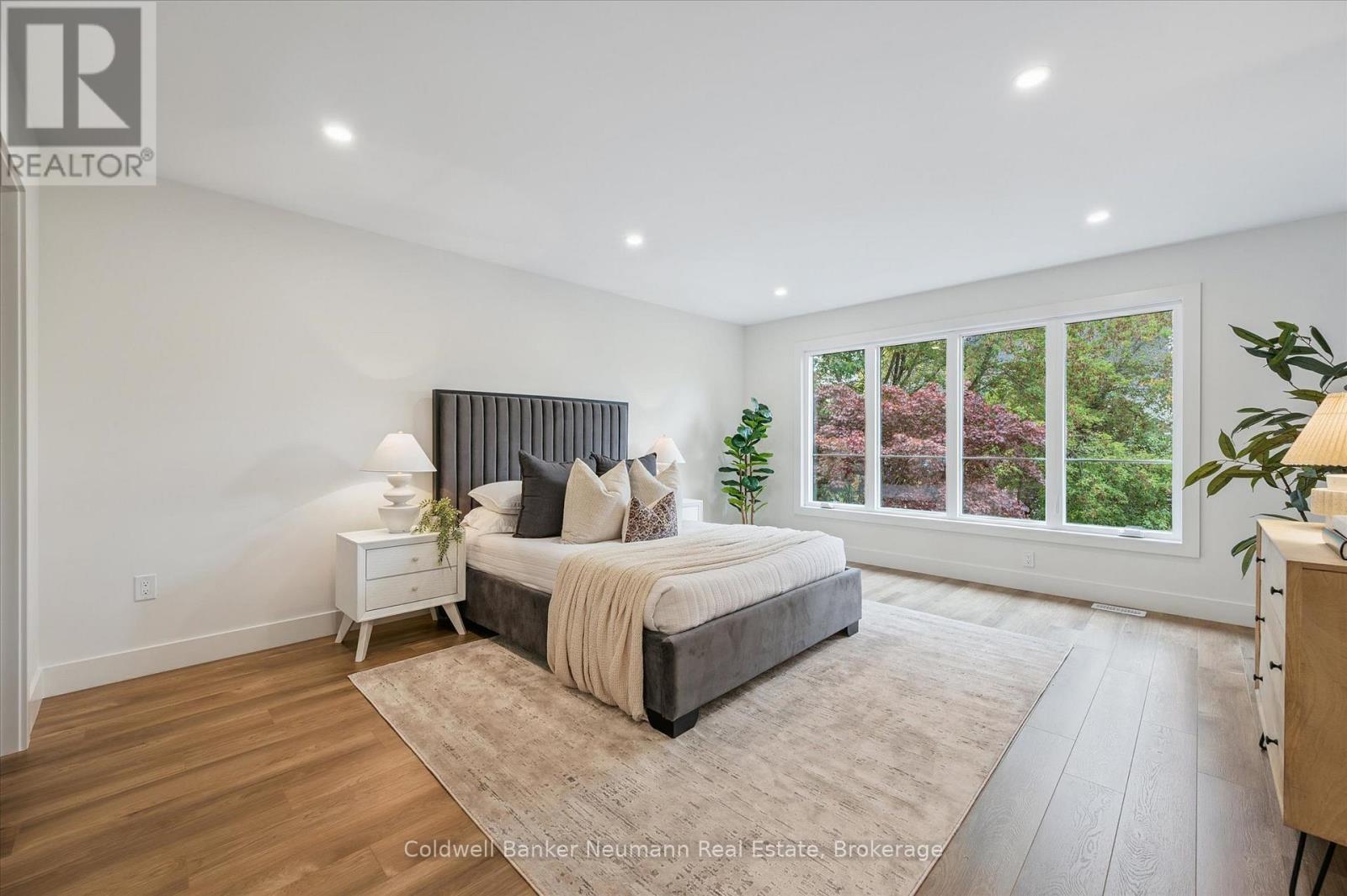 126 Oxford Street, Guelph, Ontario  N1H 2M7 - Photo 14 - X12482975