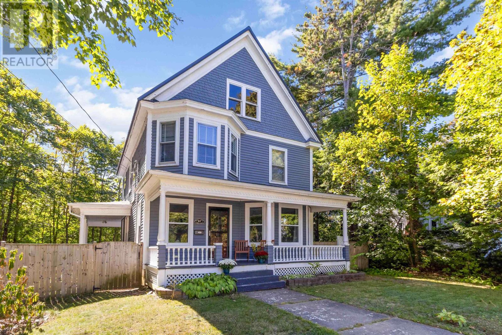 61 York Street, Bridgewater, Nova Scotia