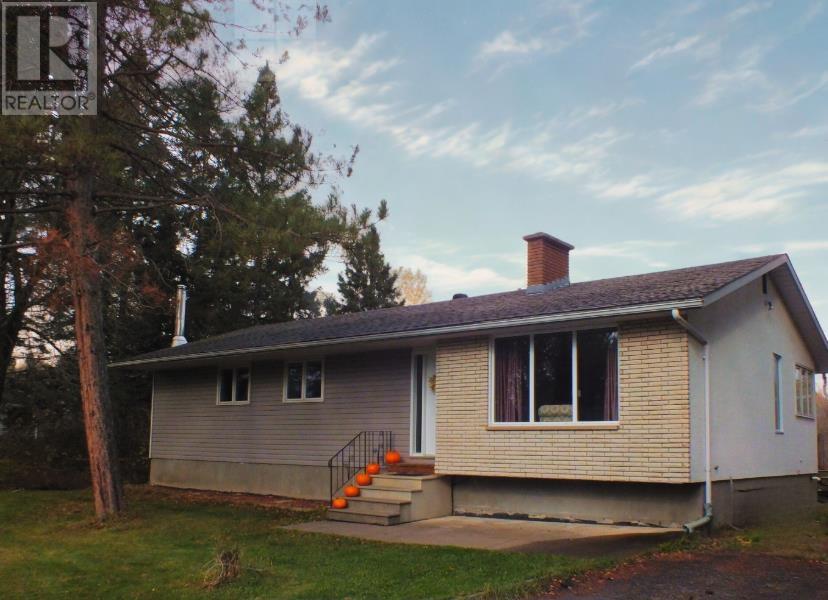 10 Alder LN, Rosslyn, Ontario