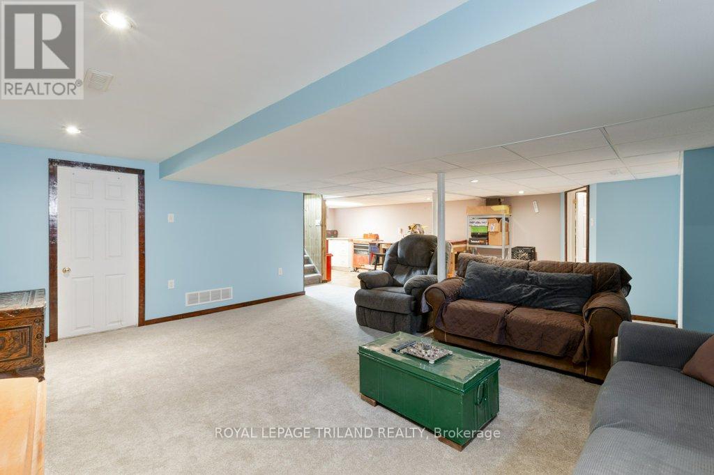 40 St George Street, St. Thomas, Ontario  N5P 2L1 - Photo 30 - X12481175