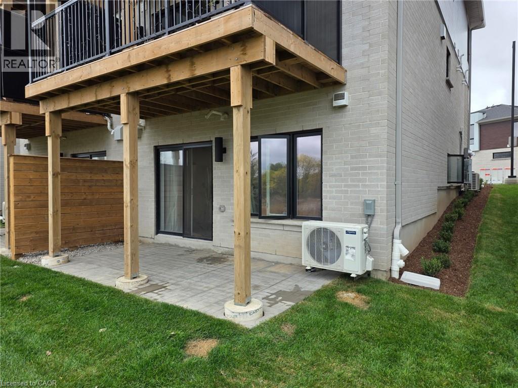 15 Stauffer Woods Trail Unit# 31, Kitchener, Ontario  N2P 2P4 - Photo 18 - 40781641