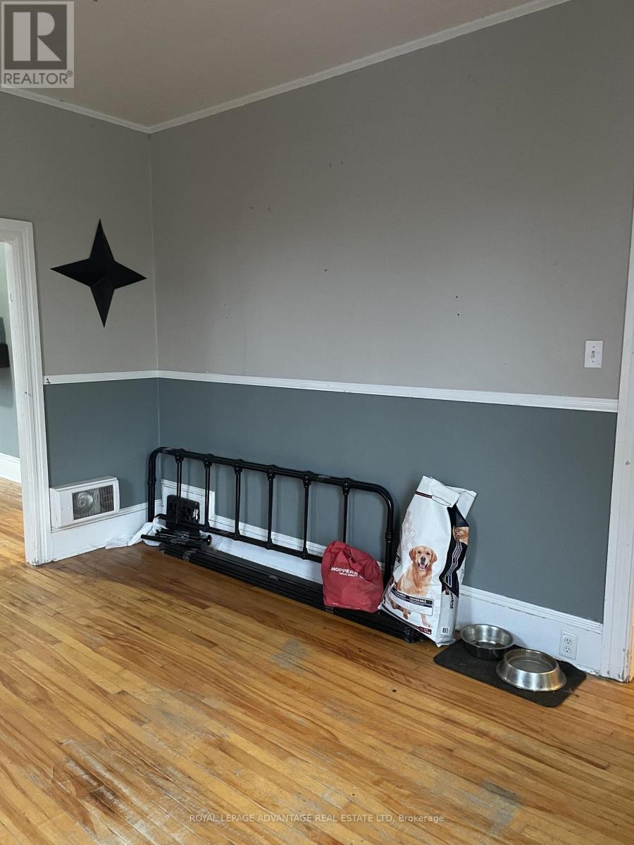 28 Mcewen Avenue, Smiths Falls, Ontario  K7A 2K4 - Photo 12 - X12482978