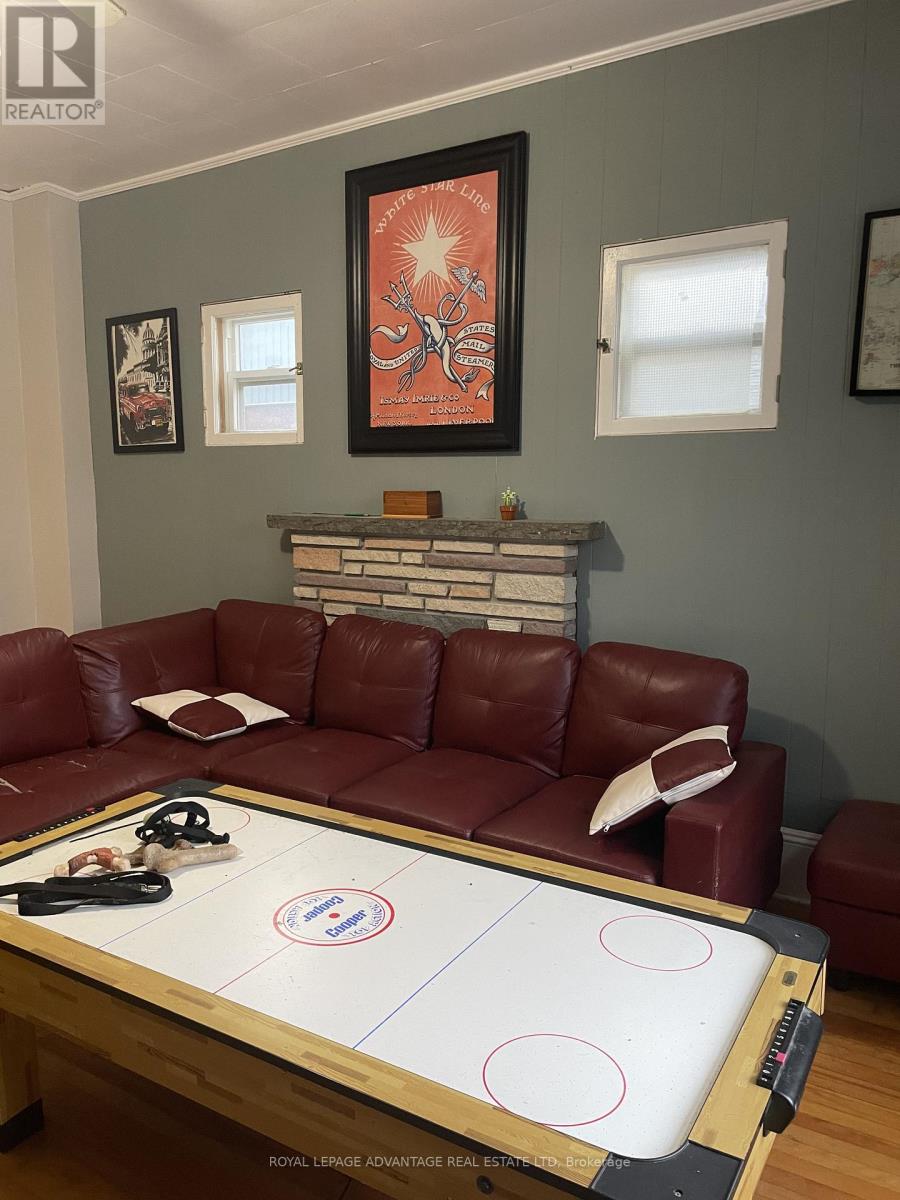 28 Mcewen Avenue, Smiths Falls, Ontario  K7A 2K4 - Photo 9 - X12482978