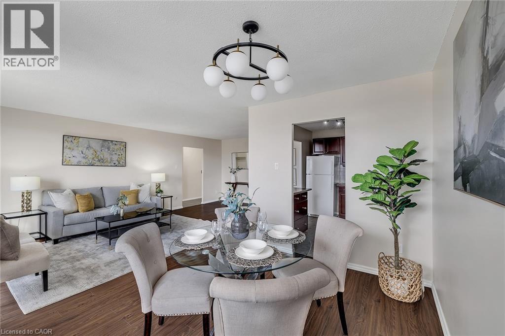 1100 Courtland Avenue E Unit# 605, Kitchener, Ontario  N2C 2H9 - Photo 5 - 40779799