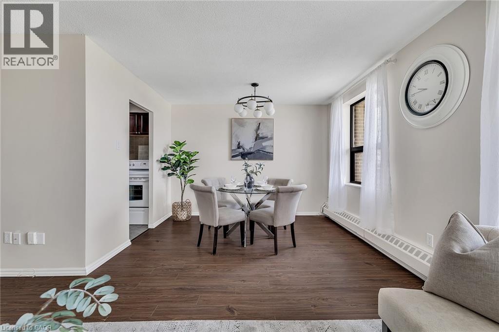 1100 Courtland Avenue E Unit# 605, Kitchener, Ontario  N2C 2H9 - Photo 6 - 40779799