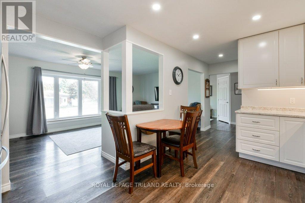 59 Confederation Drive, St. Thomas, Ontario  N5P 3P3 - Photo 10 - X12482956